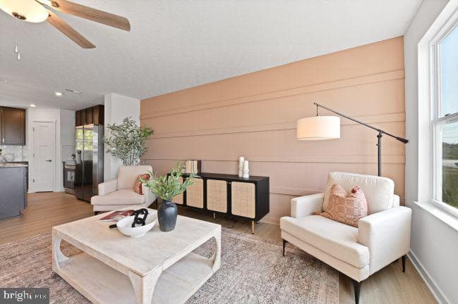 5 Thorton Avenue photo 8