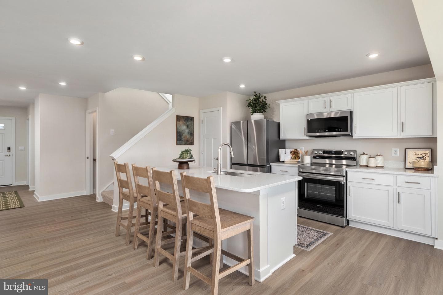 11 Thorton Avenue photo 28