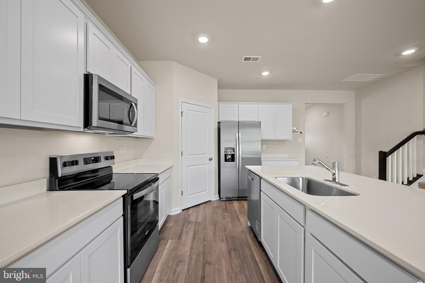 438 Buckeye Drive photo 8