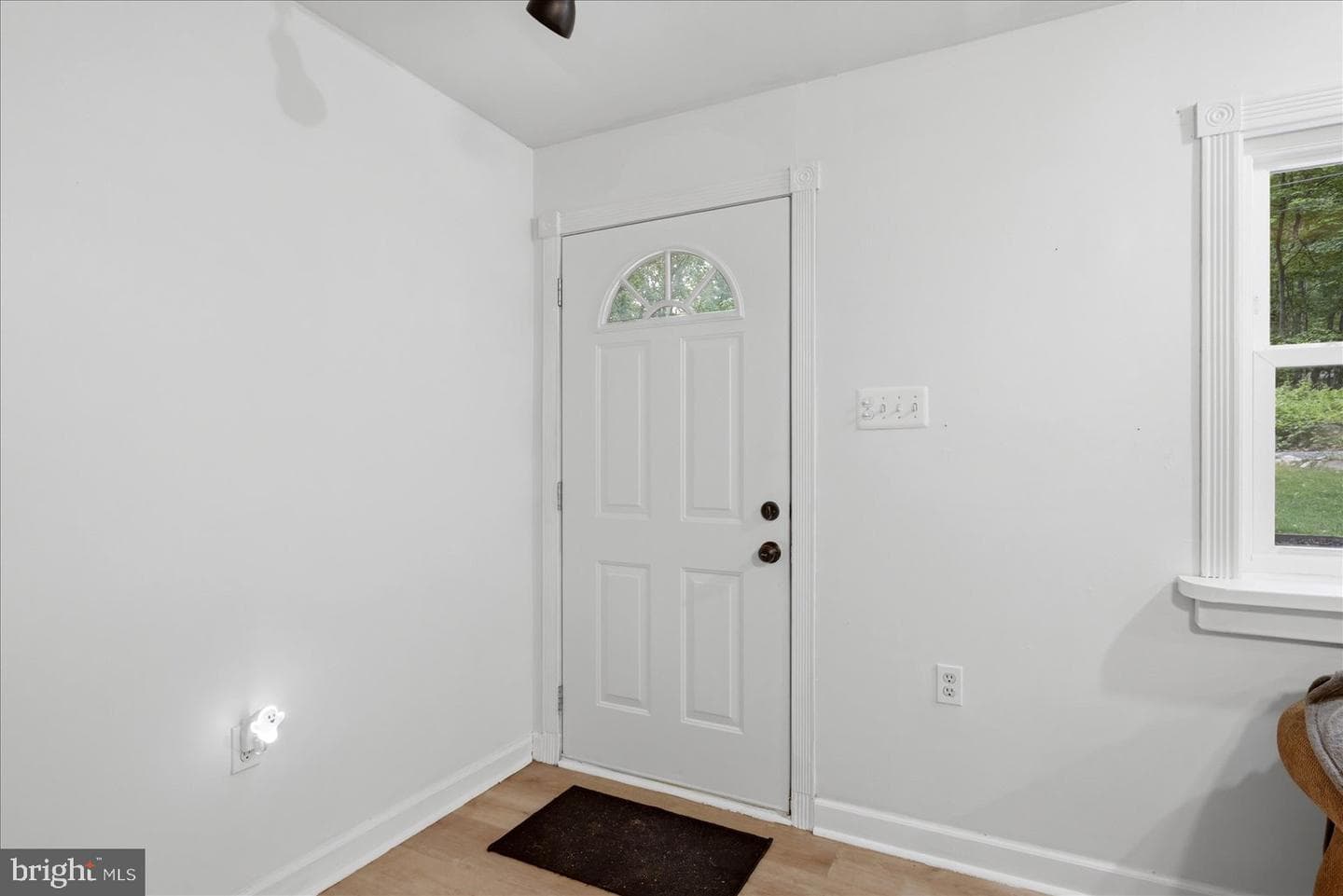 65 Floral Lane photo 7