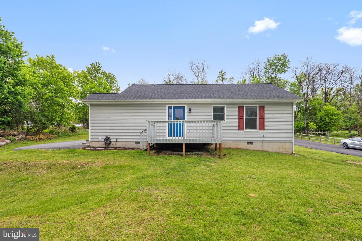 225 Cedar Creek Drive photo 16