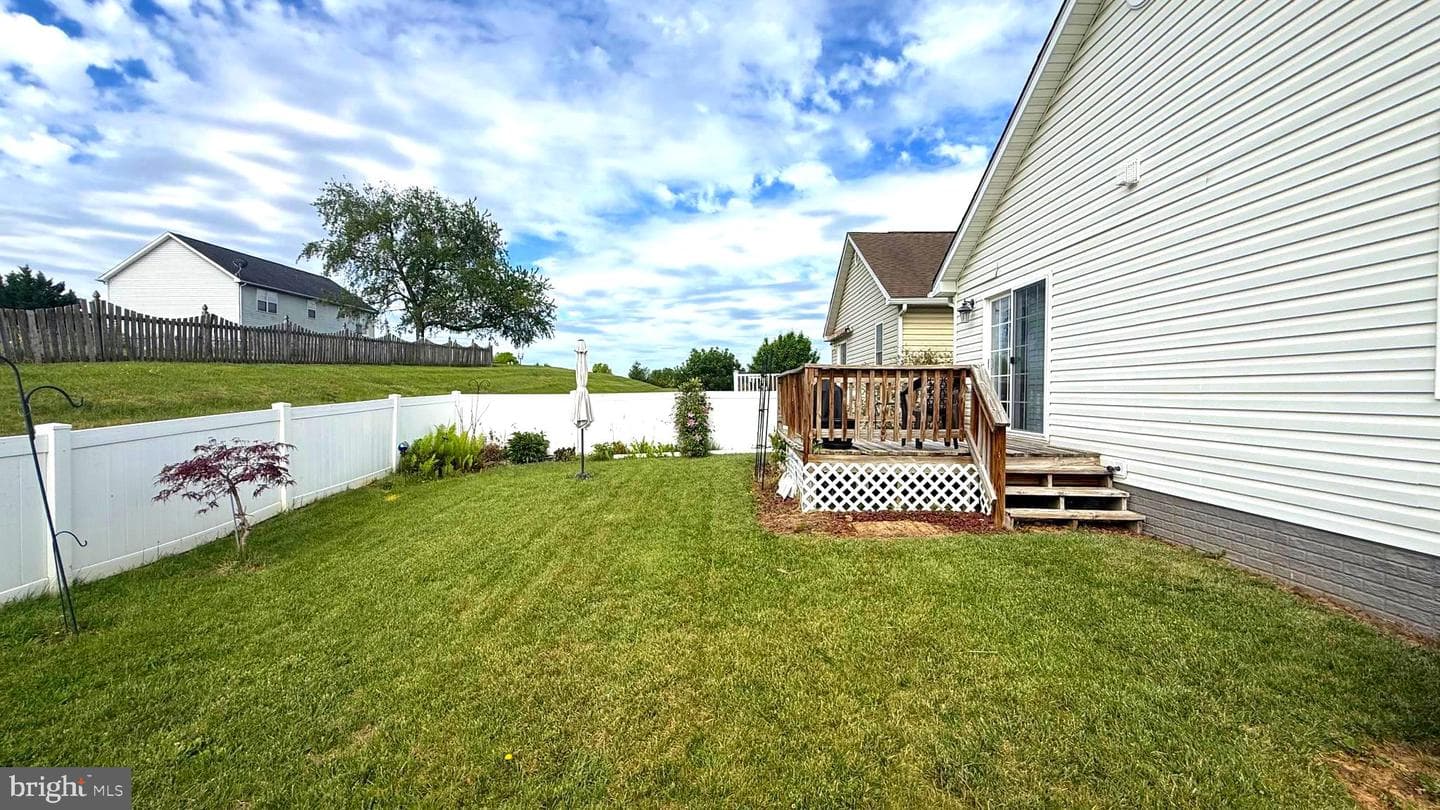 23 Whiskers Way photo 46