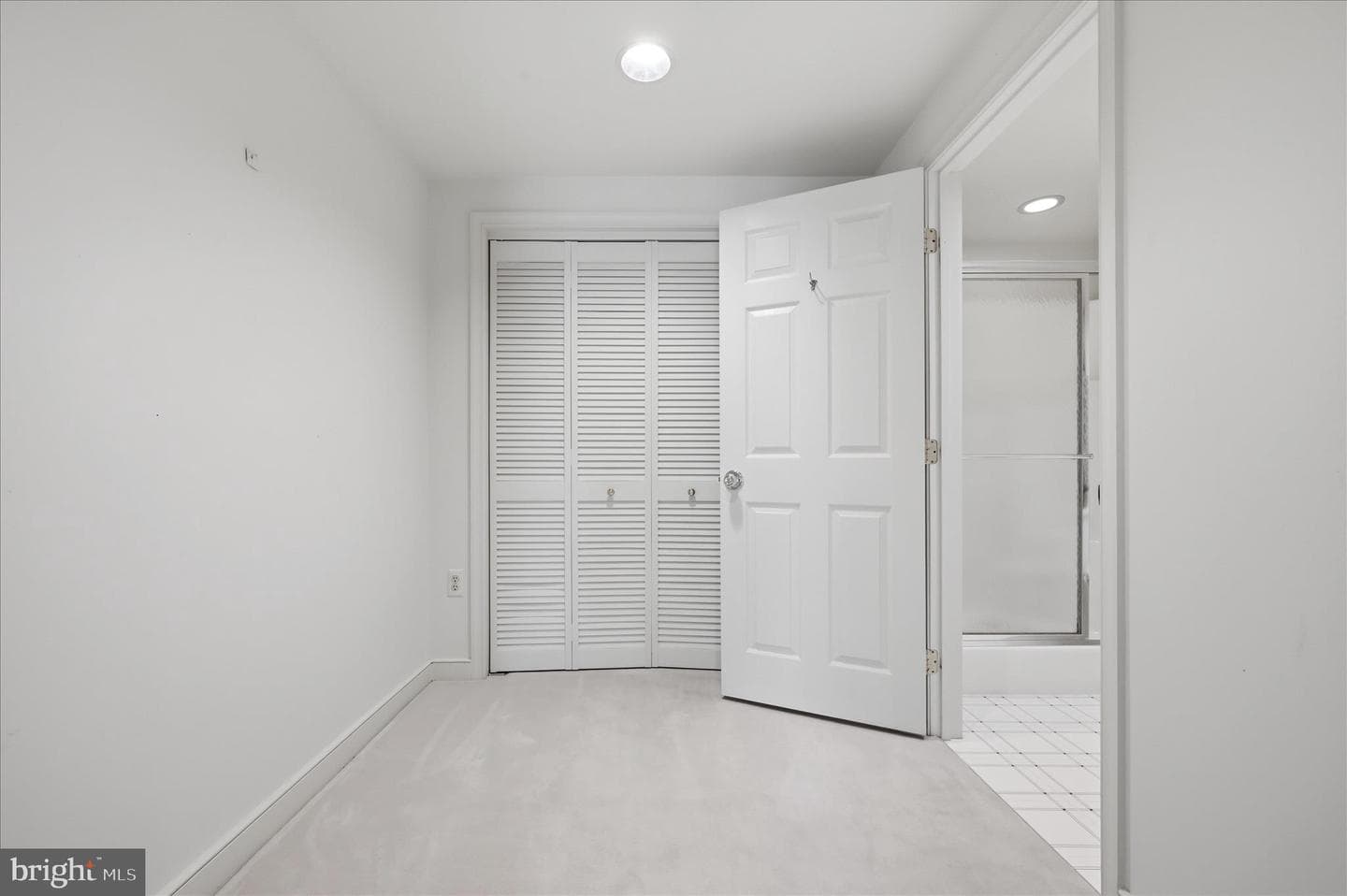 20 Drennen Court photo 38