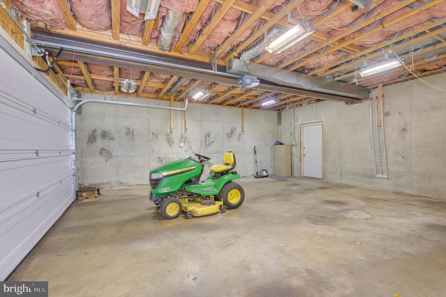 63 Brentwood Court photo 56
