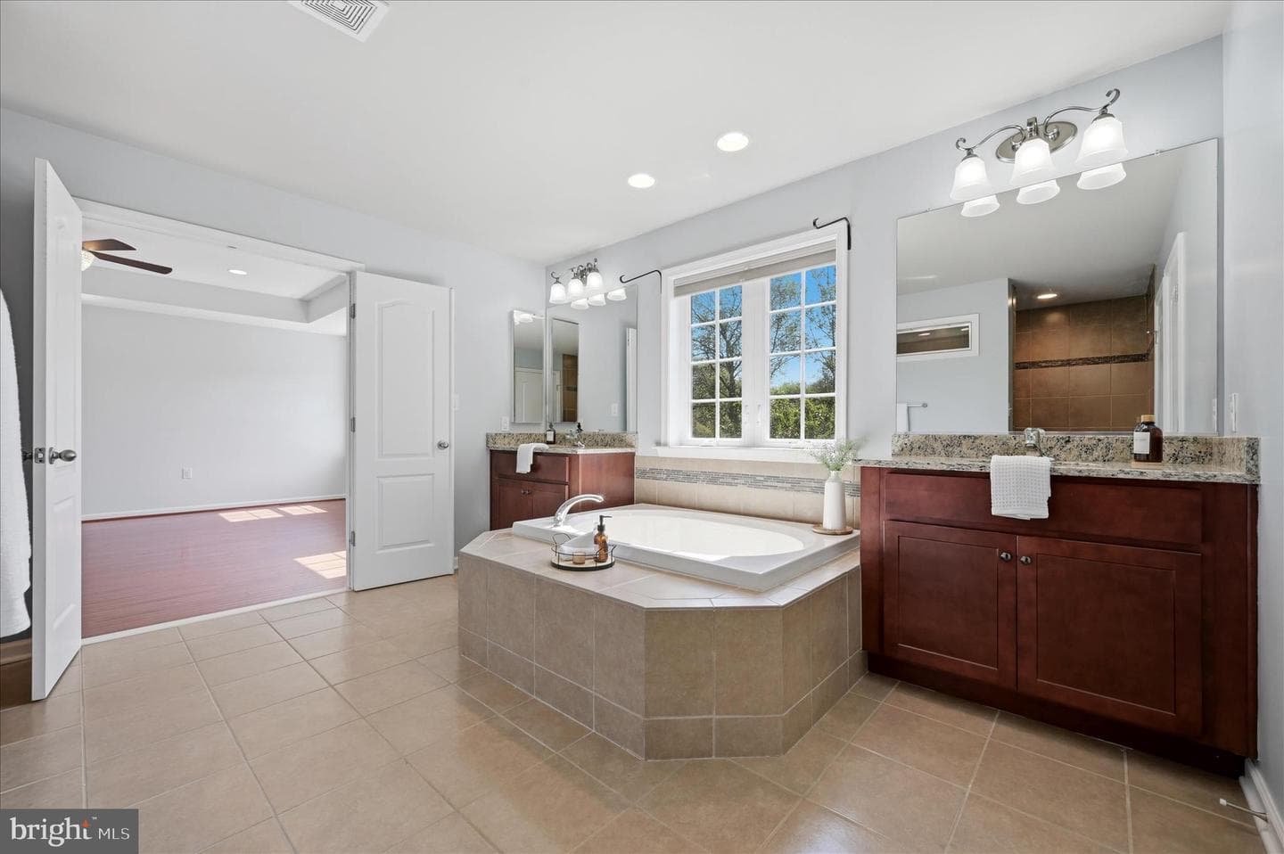 95 Belmeade Way photo 44
