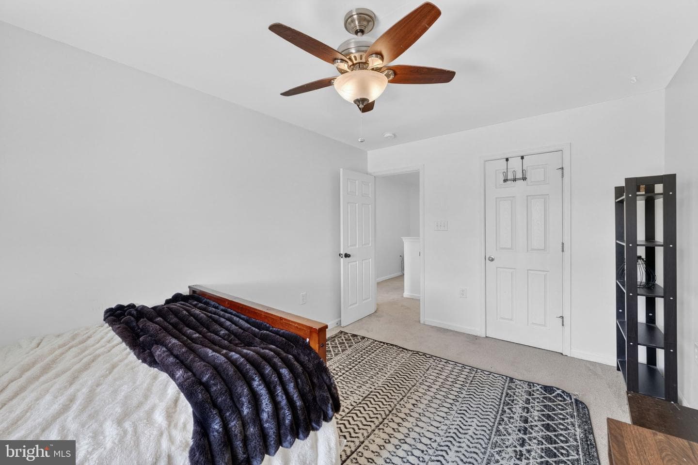 195 Hughs Road photo 49