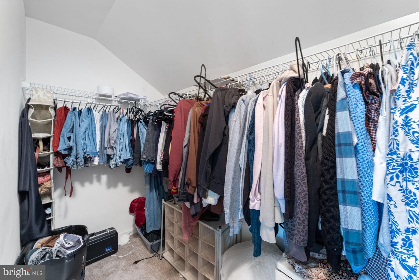 195 Hughs Road photo 60