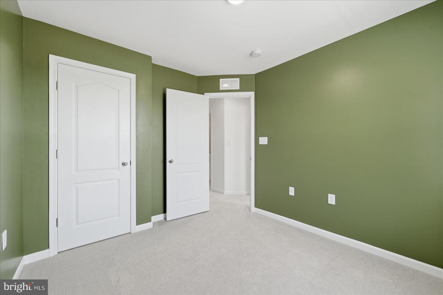 658 Thumper Drive photo 23