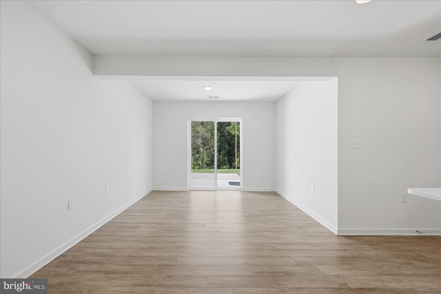 658 Thumper Drive photo 8