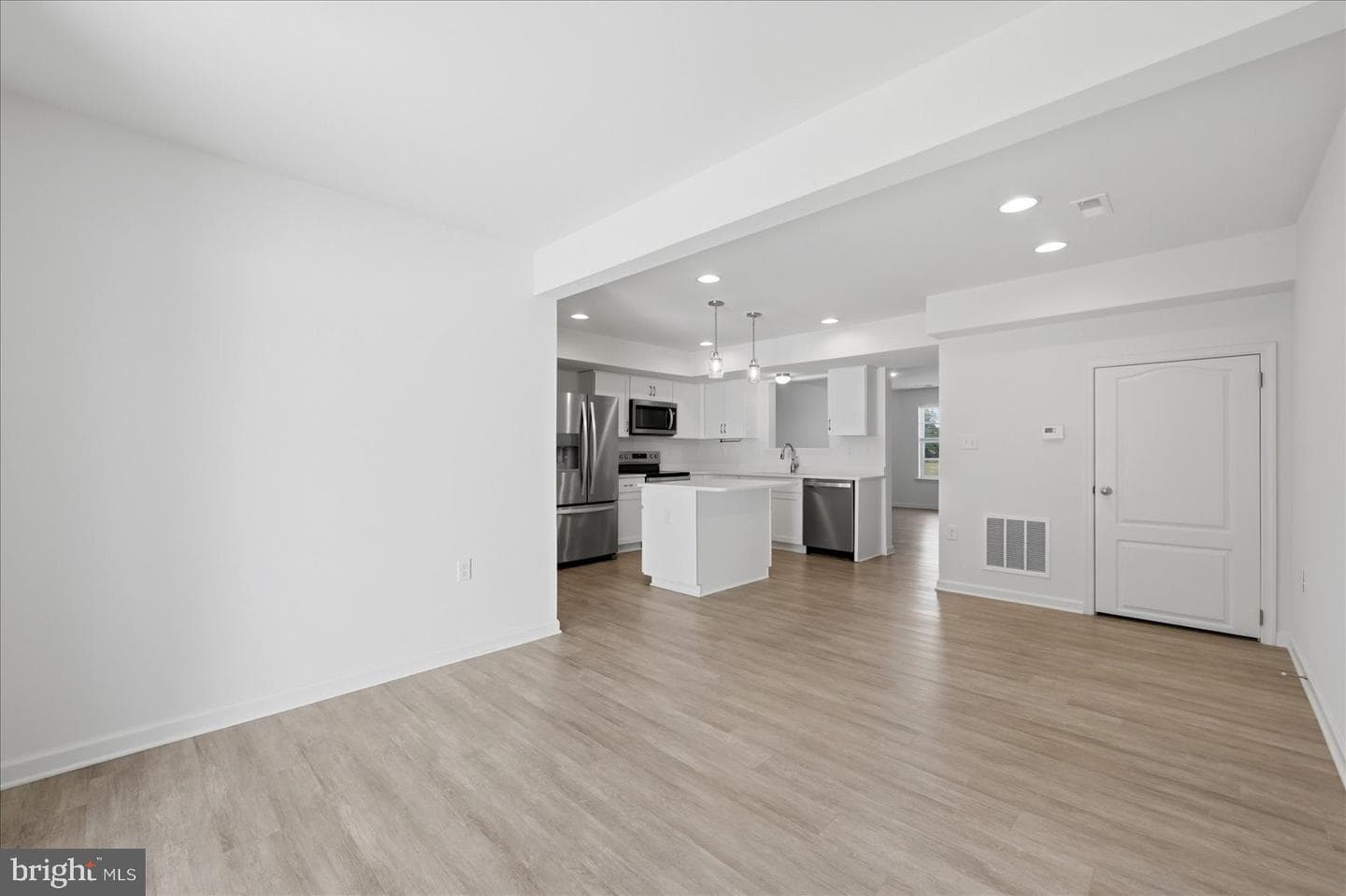 658 Thumper Drive photo 9