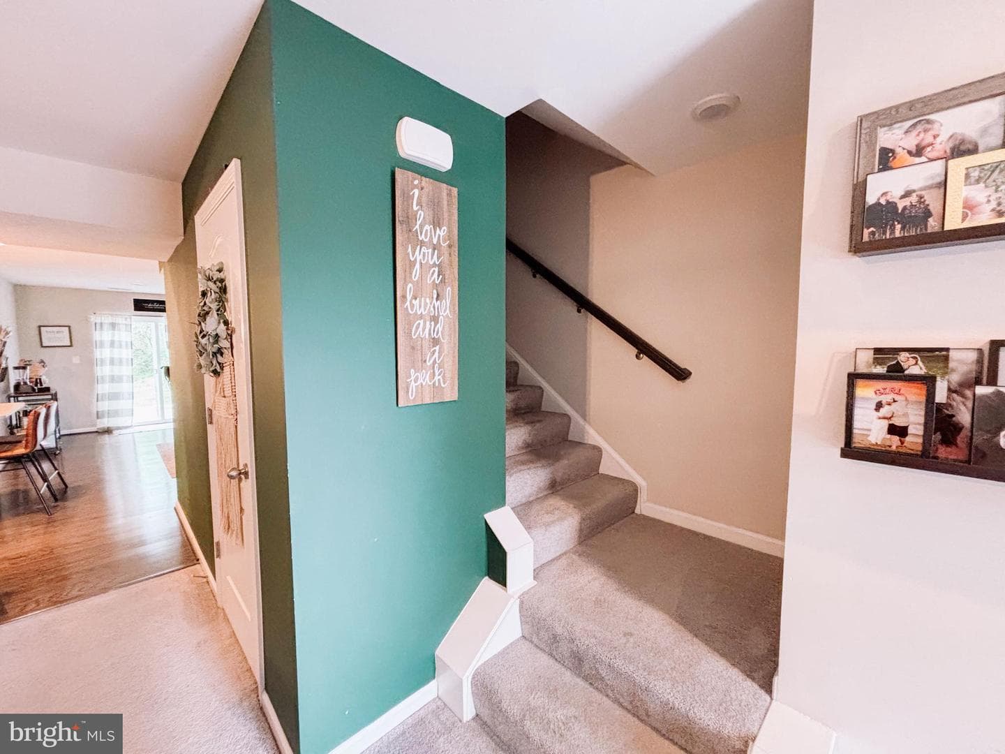 604 Thumper Drive photo 5