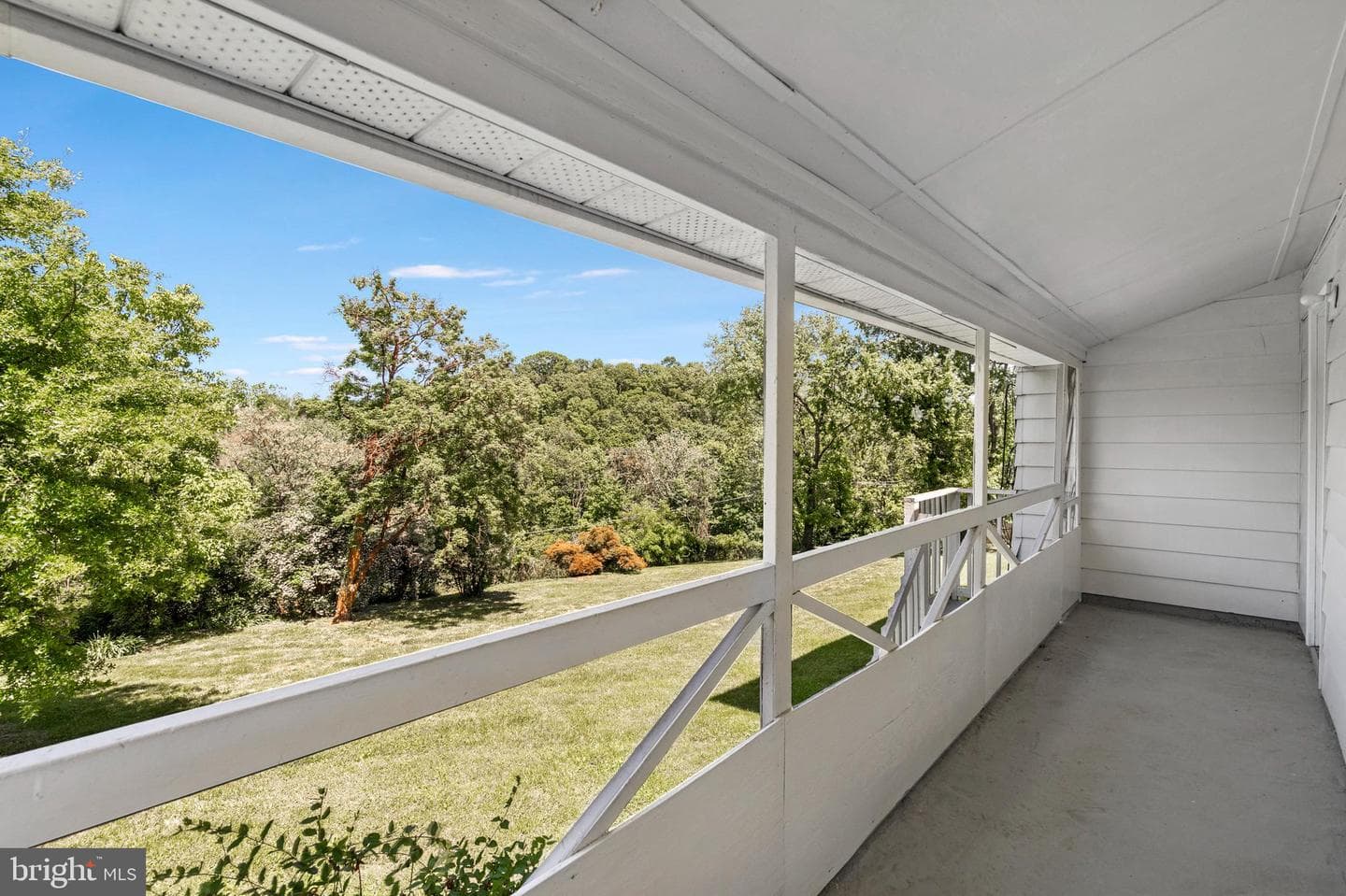 355 Pointfield Drive photo 35