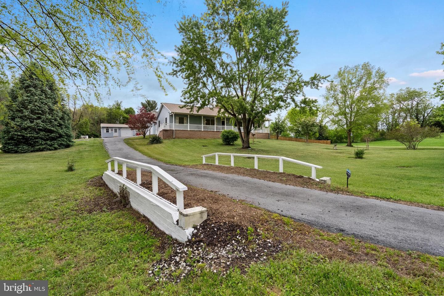 101 Veronica Lane photo 37