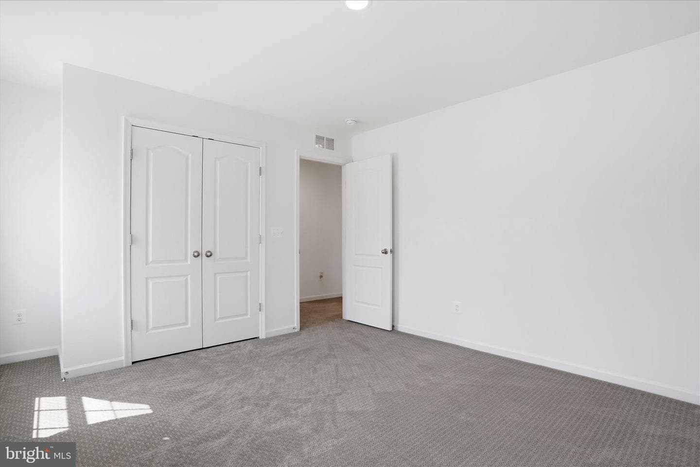 125 Payne Street photo 31