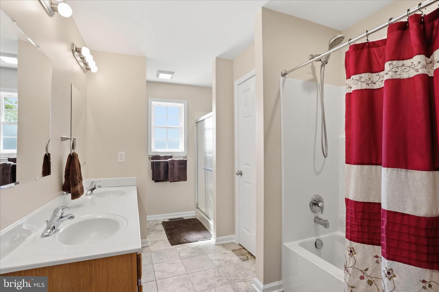 297 Euclid Avenue photo 51