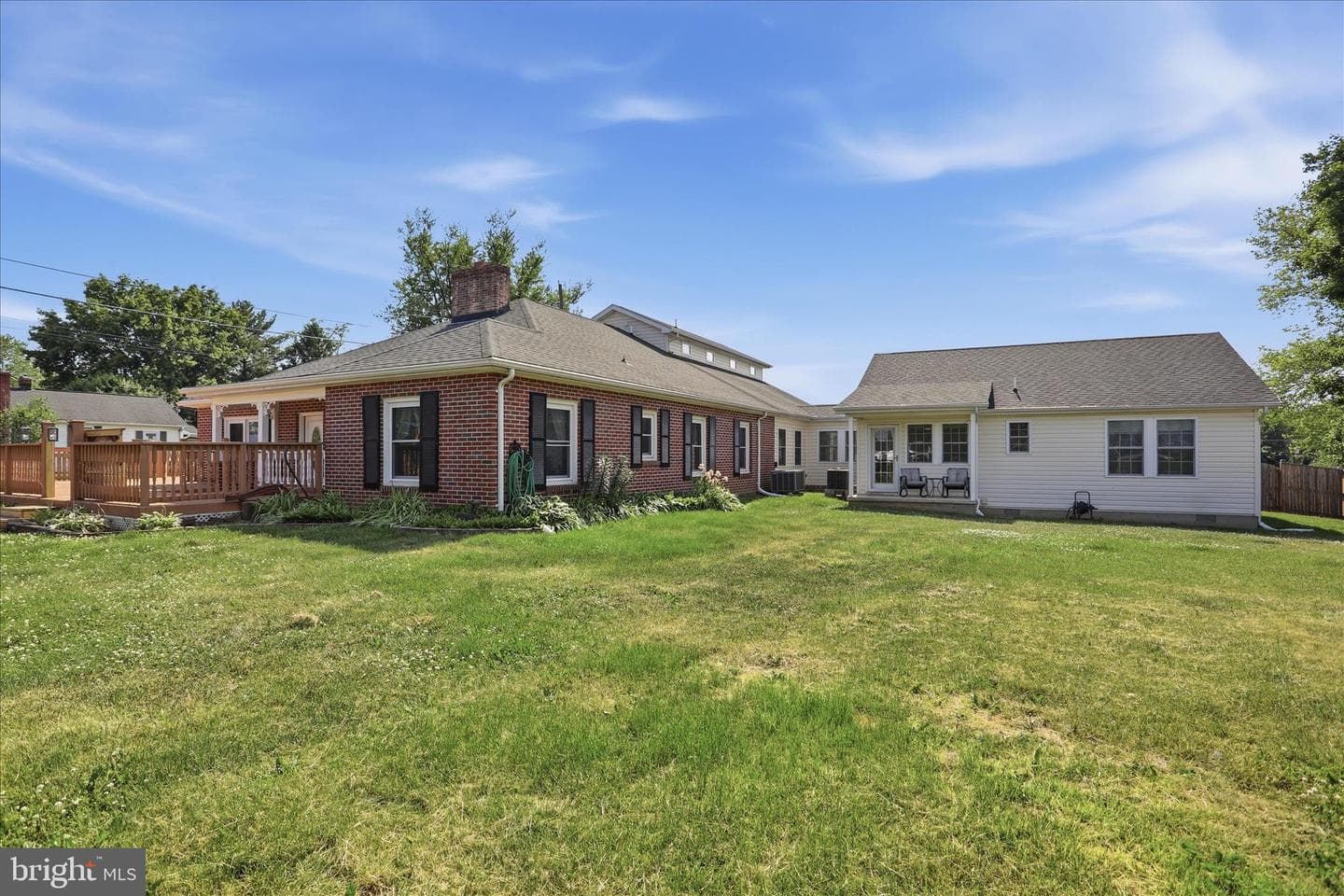 297 Euclid Avenue photo 68