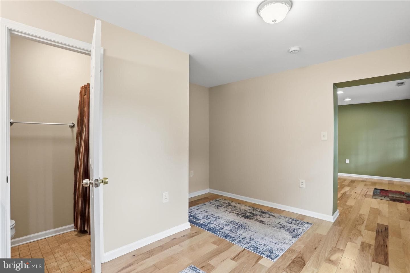 297 Euclid Avenue photo 7