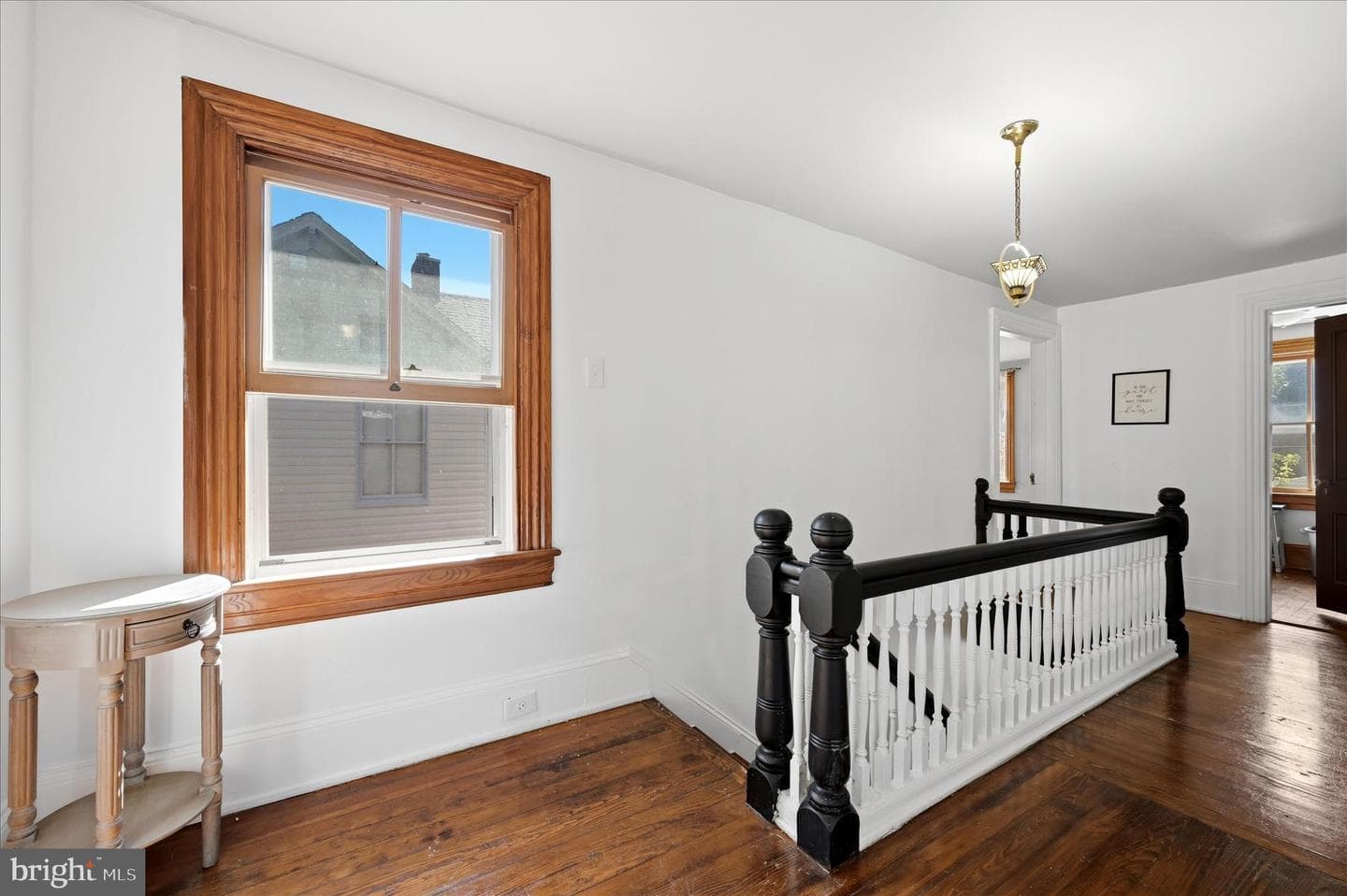 316 E Washington Street photo 34
