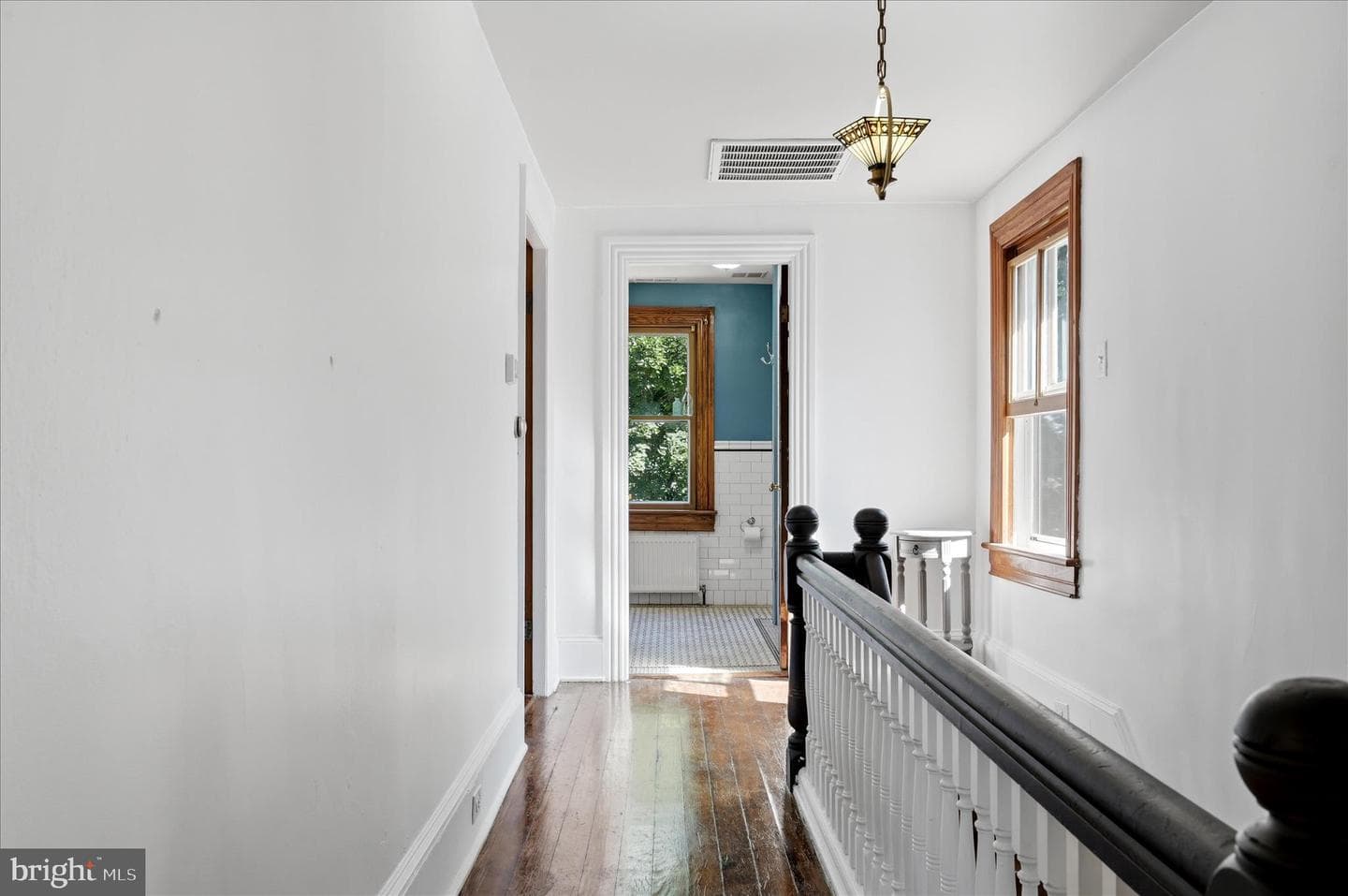 316 E Washington Street photo 41