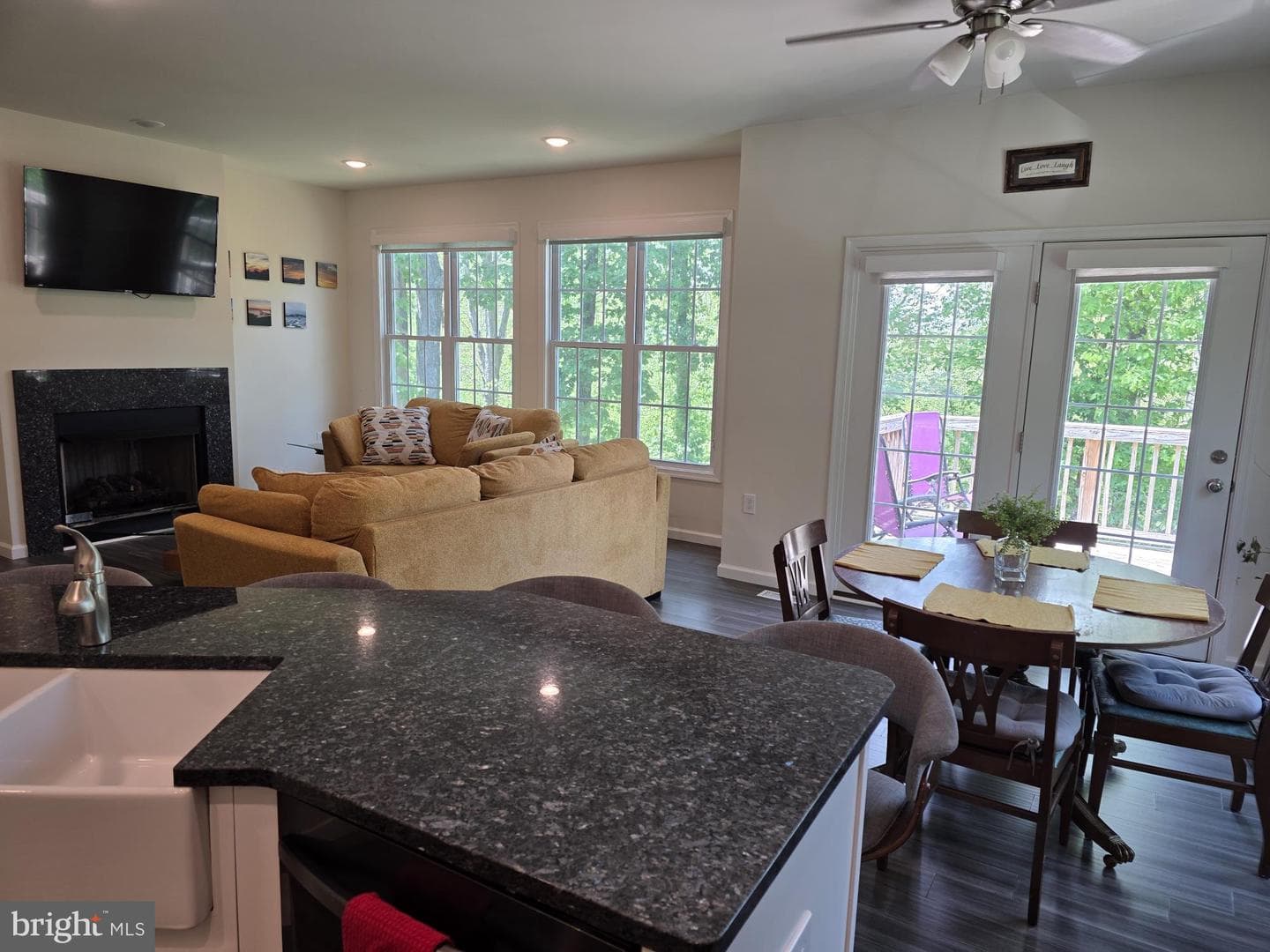 167 Hyde Park Lane photo 13