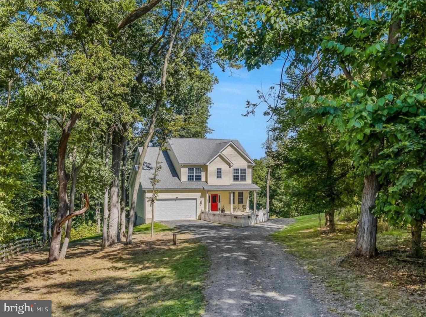167 Hyde Park Lane photo 2