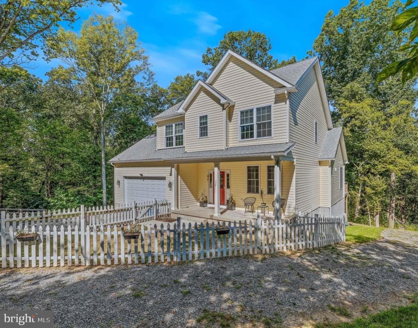 167 Hyde Park Lane photo 3