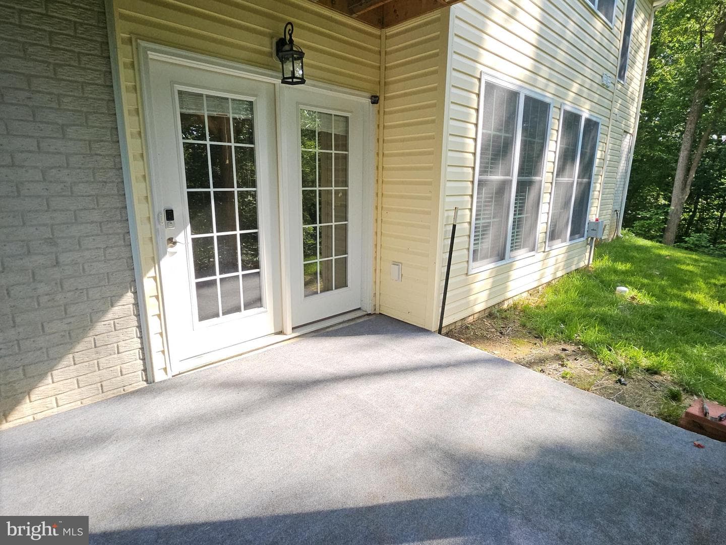 167 Hyde Park Lane photo 33