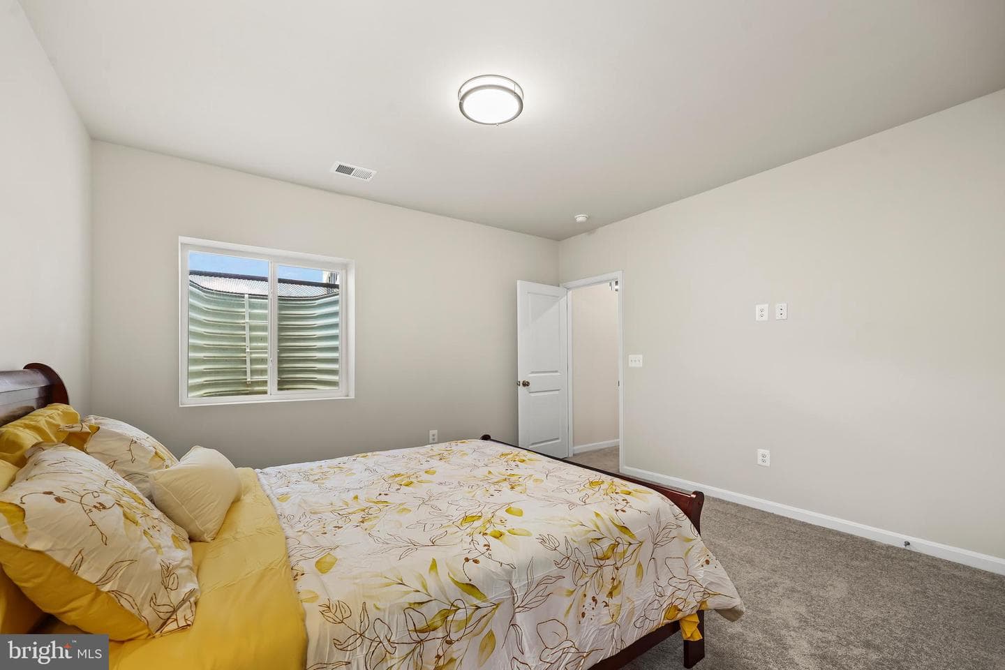 38 Feldberg Drive photo 29