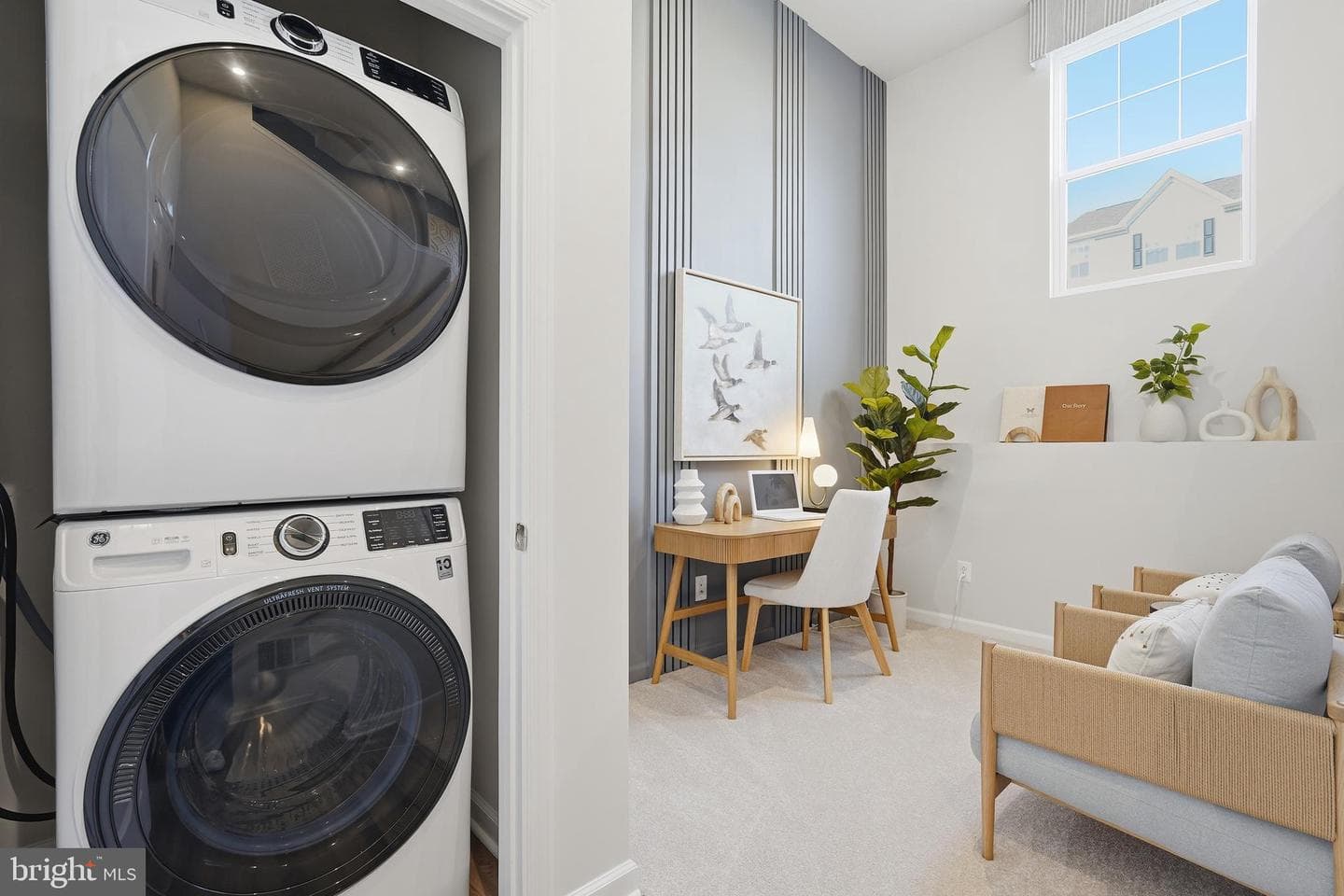 23 United Mews #[540] photo 64