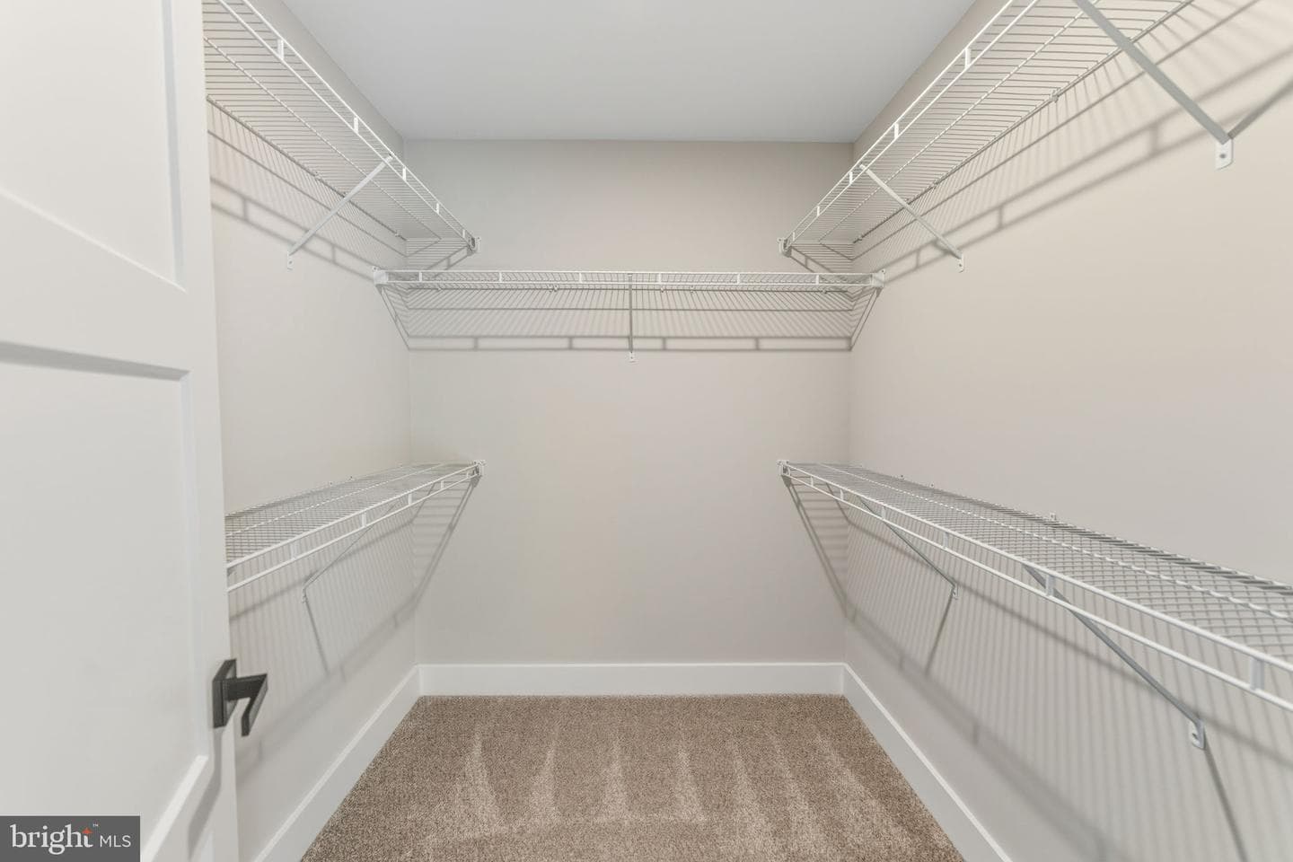 Hyde Park Lane #lot 210 photo 33
