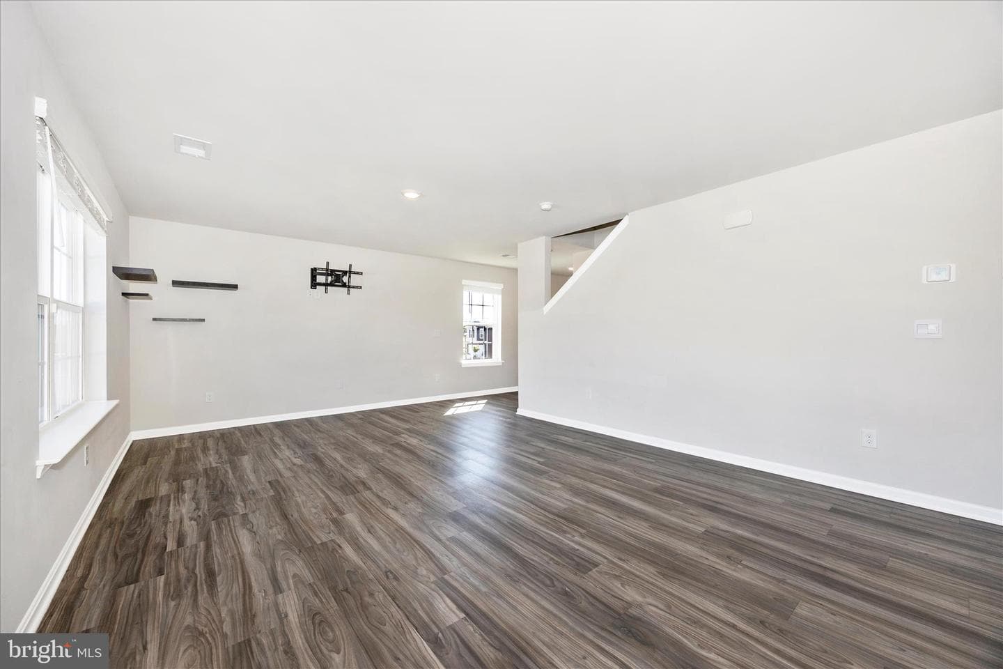 89 Gumspring Drive photo 14