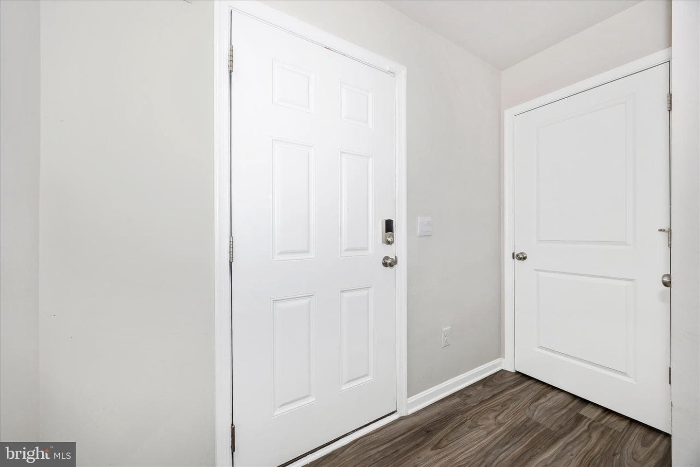 89 Gumspring Drive photo 8