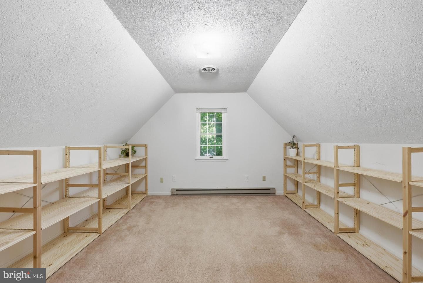112 Valley Court photo 28