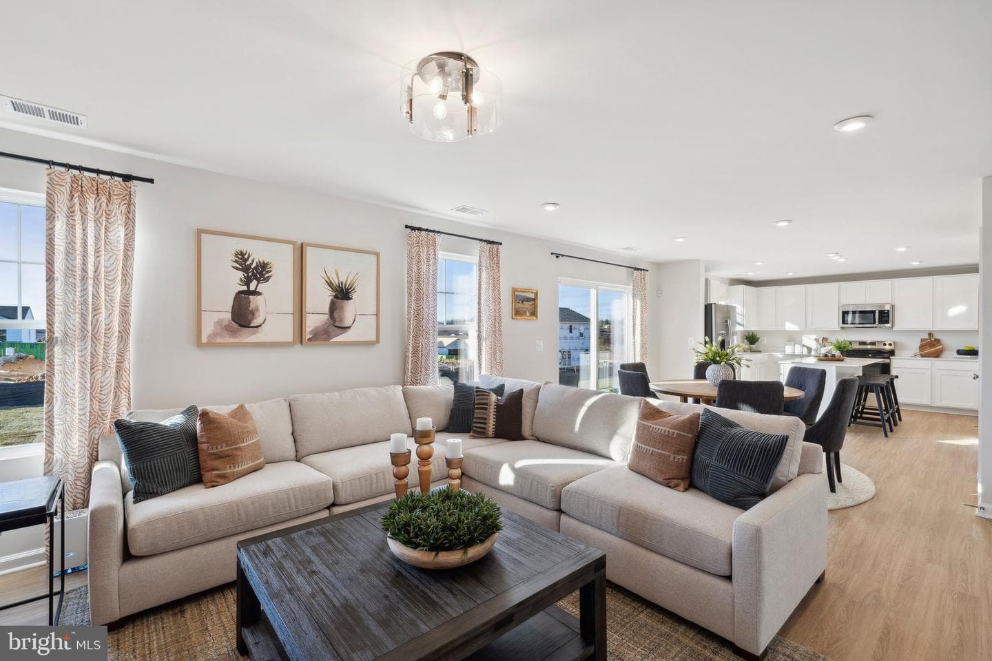 24 Fortuna Road photo 8