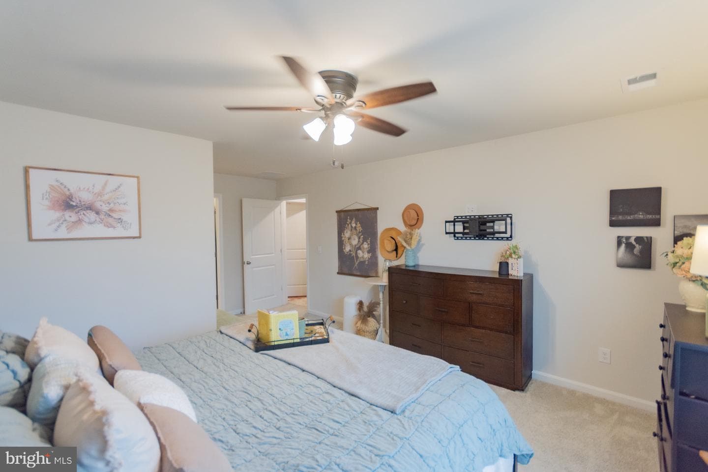 88 Gumspring Drive photo 15