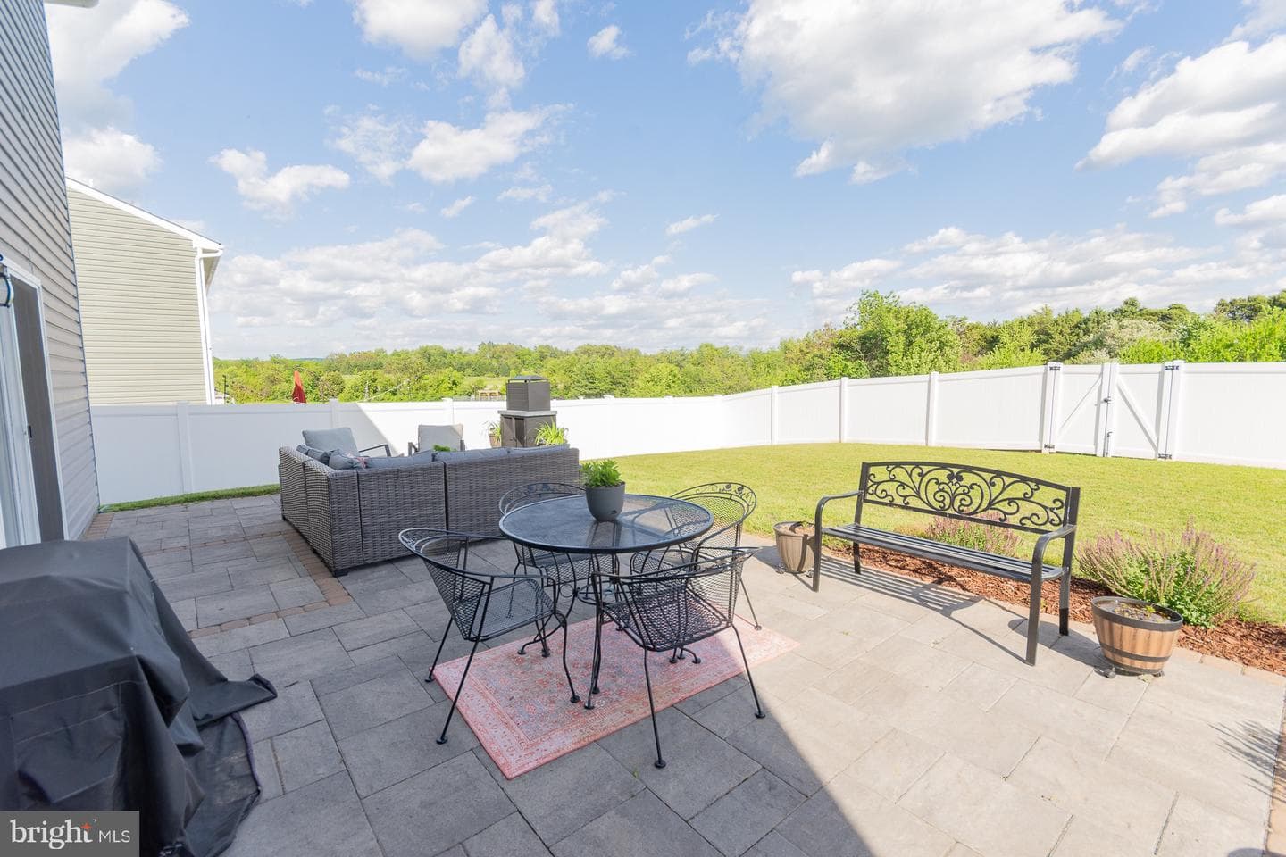 88 Gumspring Drive photo 38