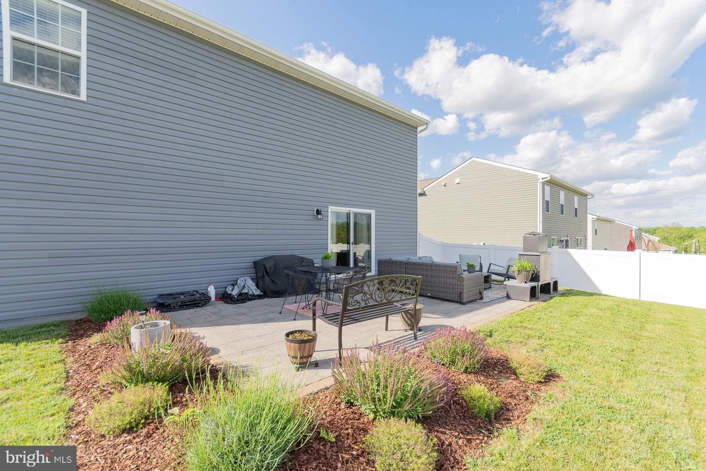 88 Gumspring Drive photo 39