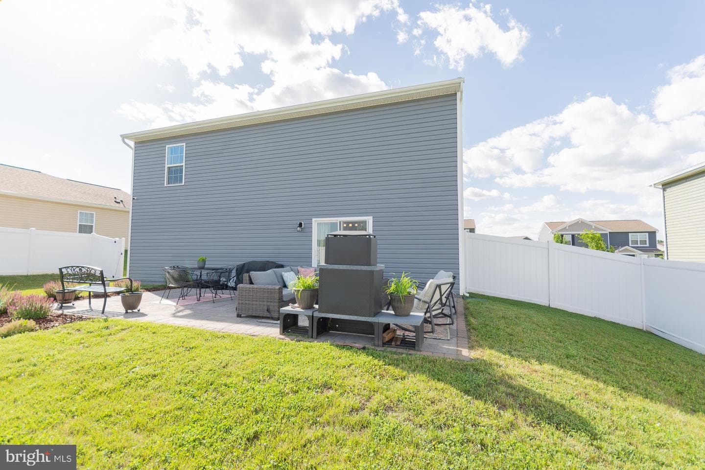 88 Gumspring Drive photo 42