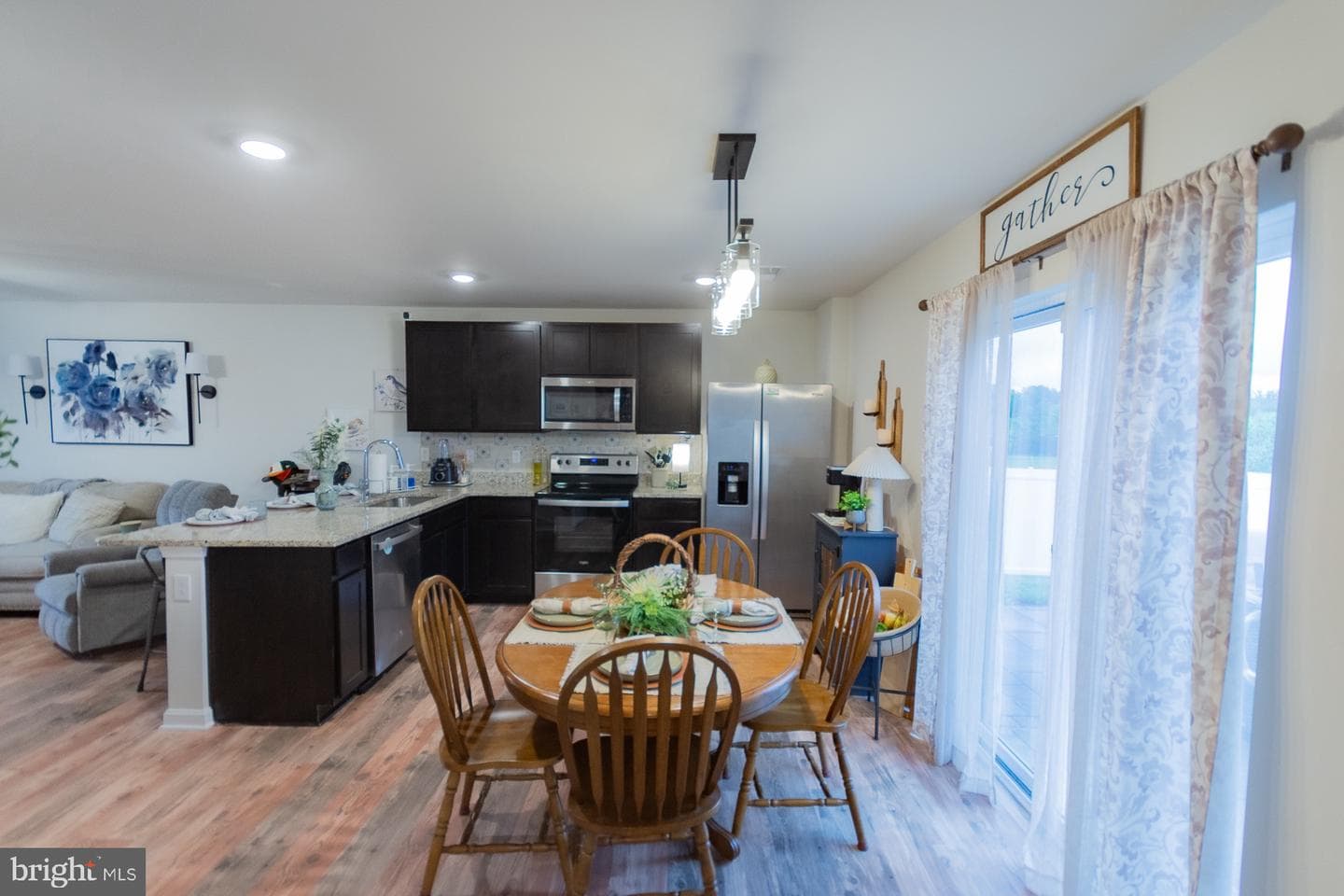 88 Gumspring Drive photo 6