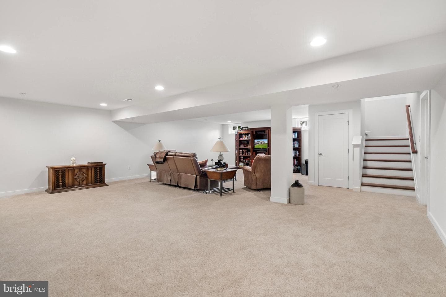 511 Shenandoah Crossing Drive photo 28