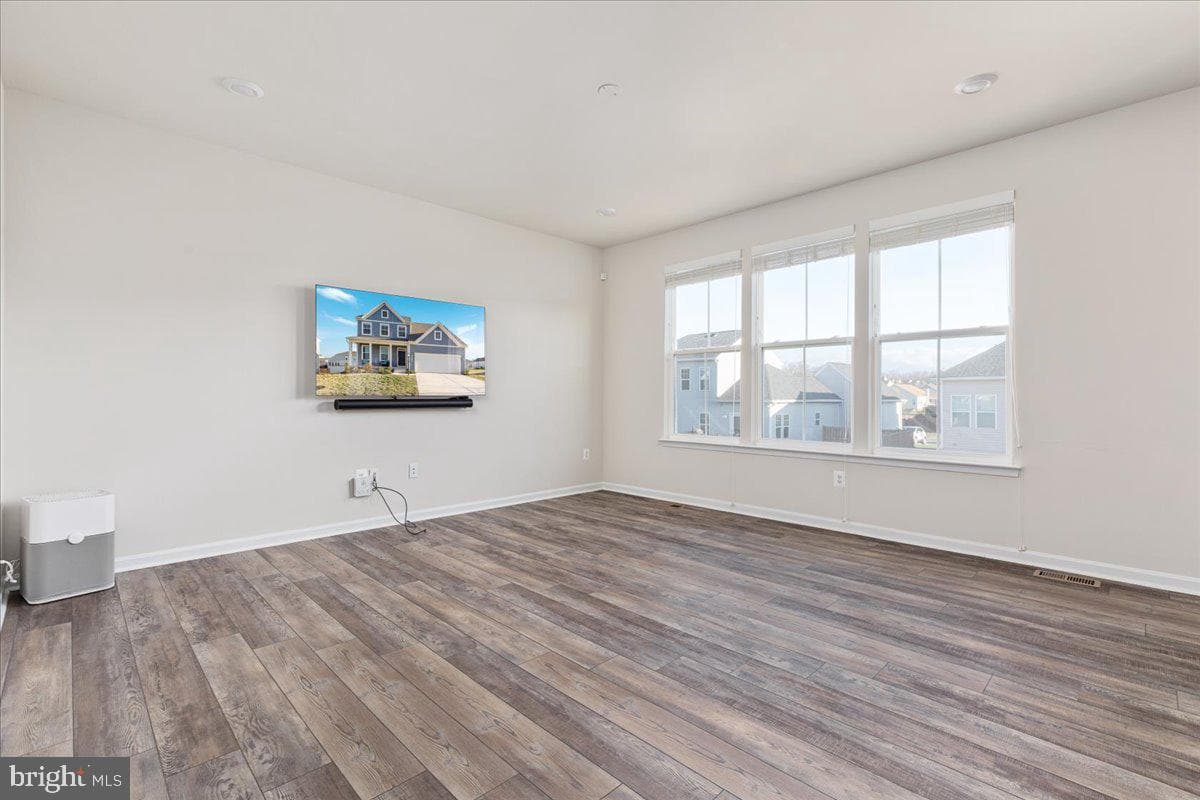 179 Triberg Drive photo 7