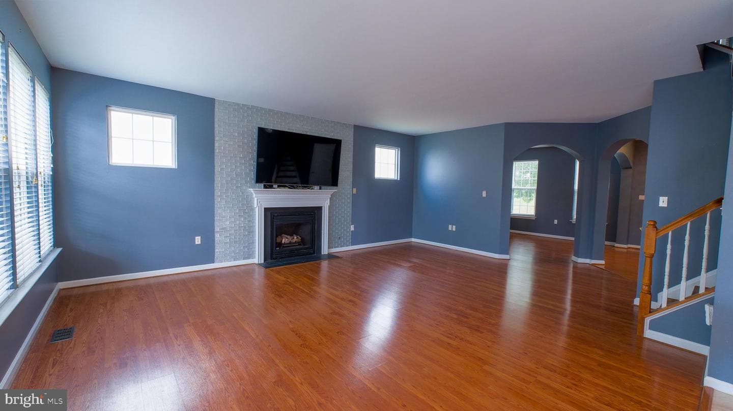 308 Braddock Street photo 11