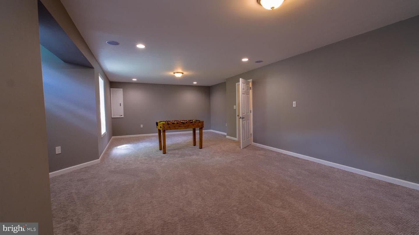 308 Braddock Street photo 32