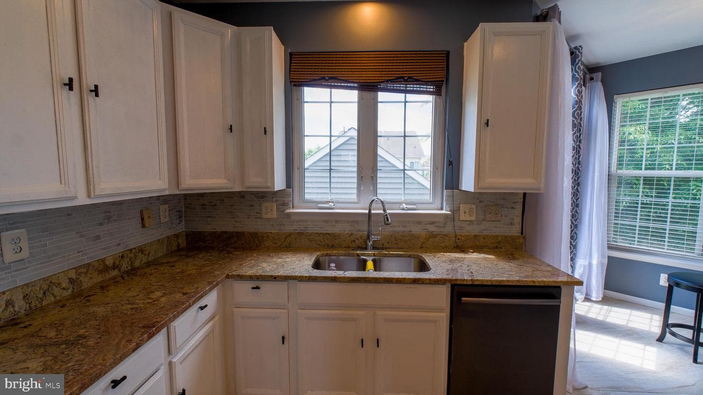 308 Braddock Street photo 6