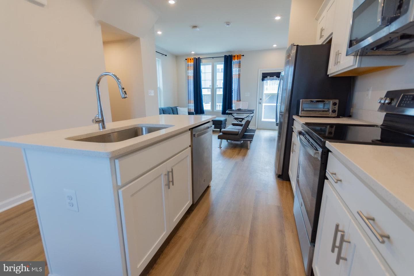 50 Coolidge Ave photo 12