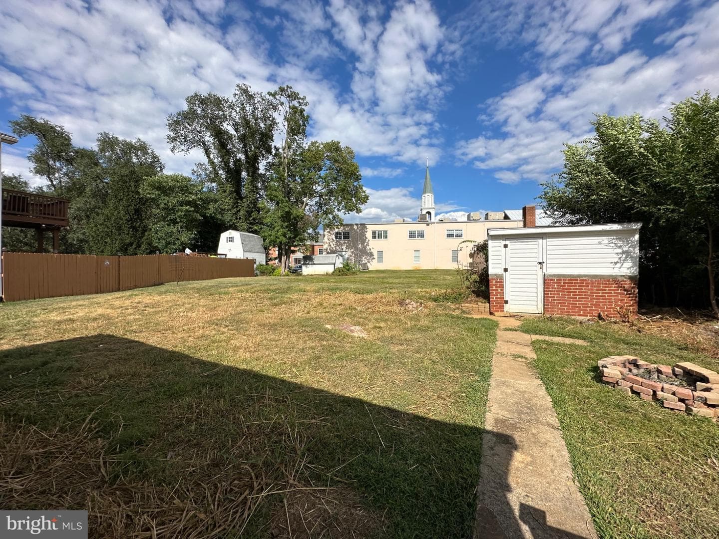311 N Lawrence Street photo 21