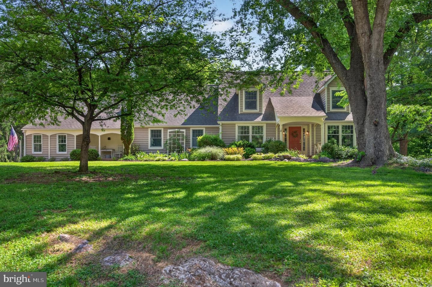 266 Shepherd Lane photo 3