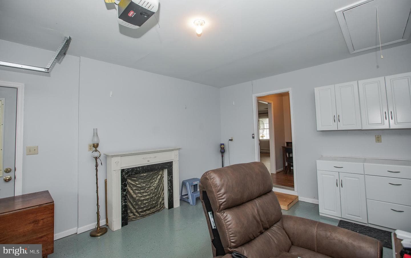 127 Westhall Drive photo 38