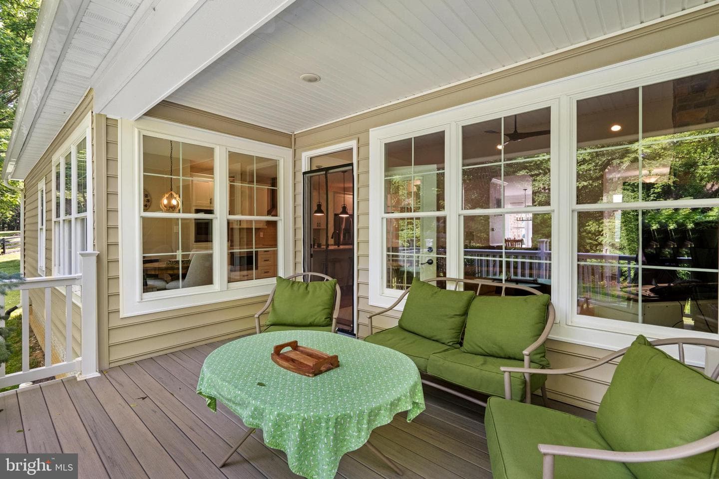632 Eastland Drive photo 4