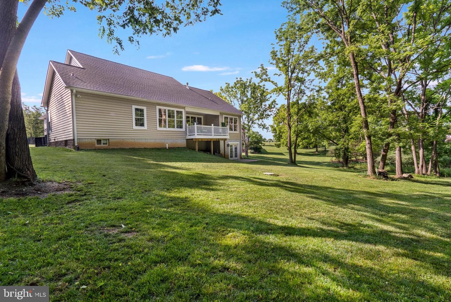 632 Eastland Drive photo 44